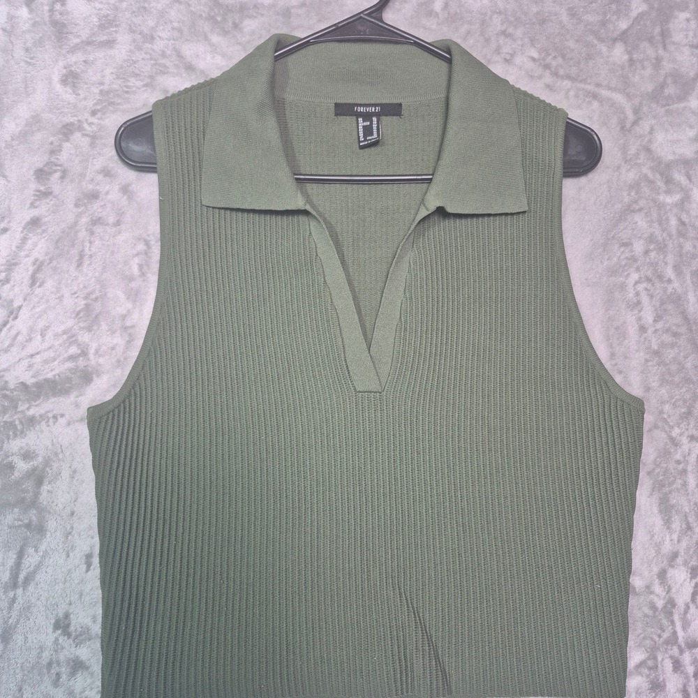 Forever 21 Womens XL Olive Green Ribbed Knit Sleeveless Polo V-Neck Top